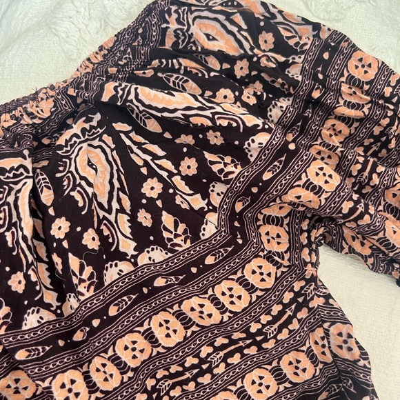 Spell and the Gypsy Gypsiana Peasant Pepper Top - Picture 5 of 5